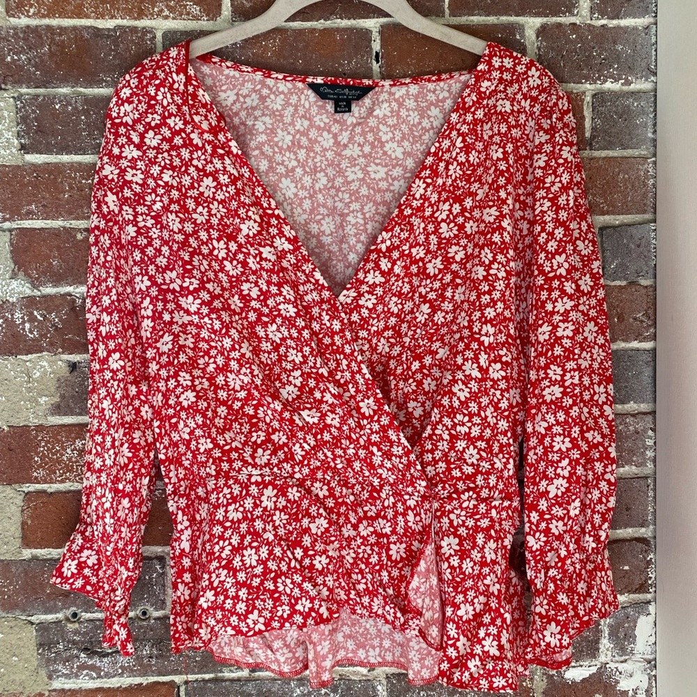 FLORAL TOP